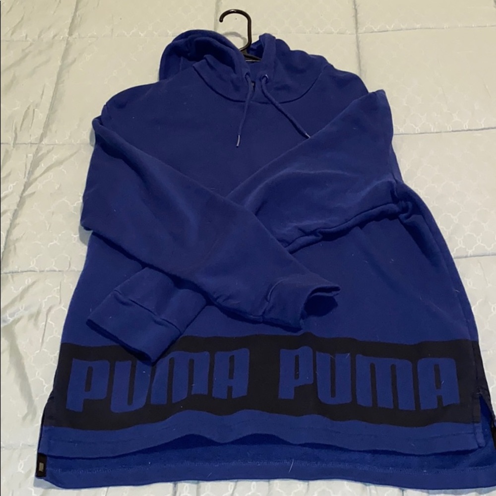 Men’s PUMA sweatshirt